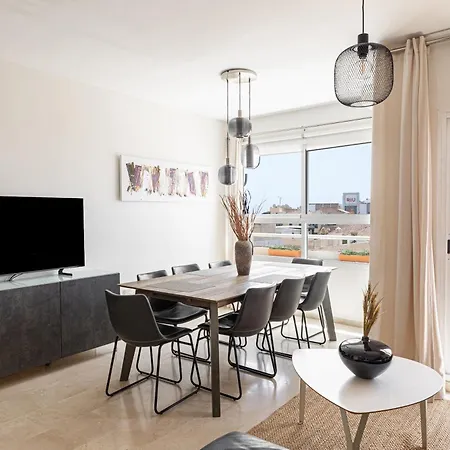 アパート 3 Bedroom With Private Rooftop Terrace ネルハ