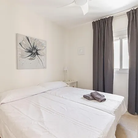 3 Bedroom With Private Rooftop Terrace ネルハ