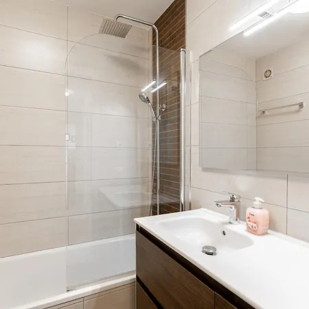 3 Bedroom With Private Rooftop Terrace Nerja