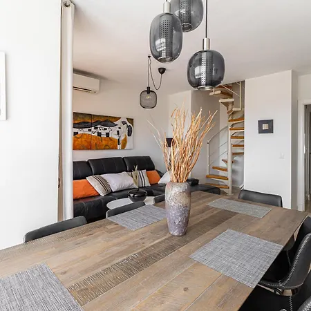3 Bedroom With Private Rooftop Terrace * Nerja